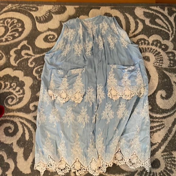 Jackets & Blazers - boho Long floral duster vest cape cod style nwot

Need to down size my closet